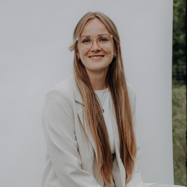 Lorelle Dehnhard profile picture